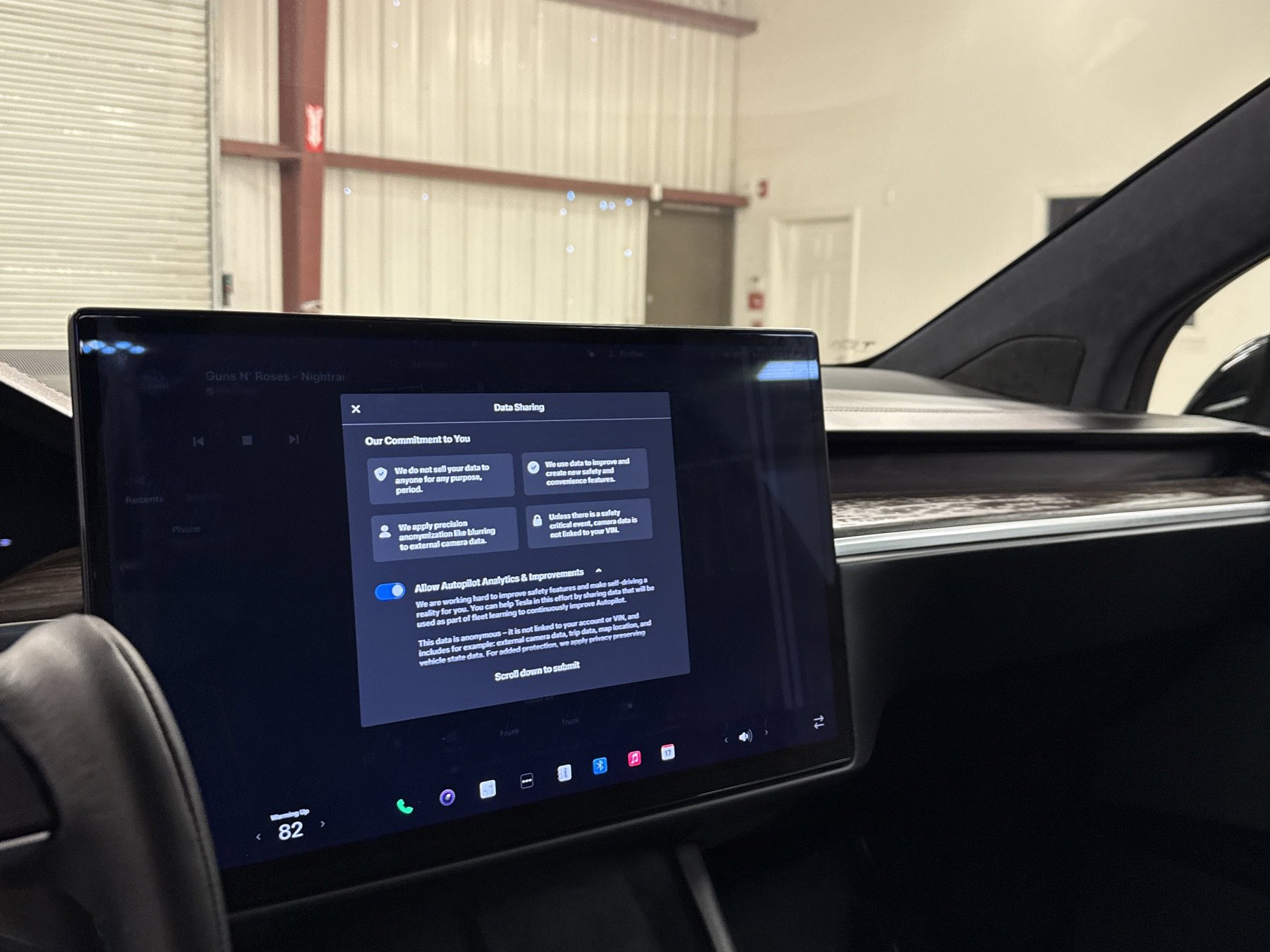 Used 2023 Tesla Model X image 8