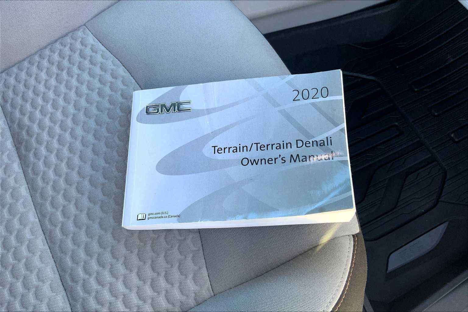 Used 2020 GMC Terrain SLE w/ Driver Convenience Package image 14