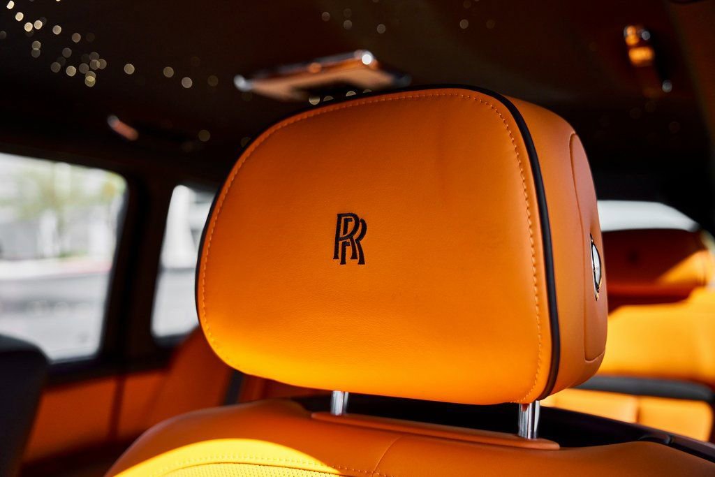 Used 2024 Rolls-Royce Cullinan Black Badge image 52