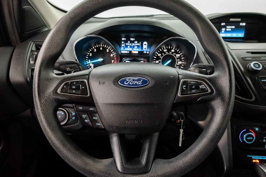 Used 2017 Ford Escape SE FWD image 14