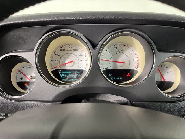 Used 2014 Dodge Challenger R/T Plus RWD image 23