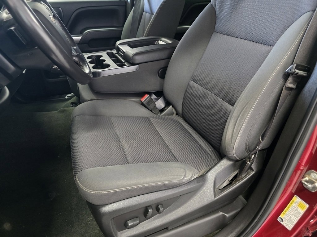 Used 2018 Chevrolet Silverado 1500 LT w/ All Star Edition image 25