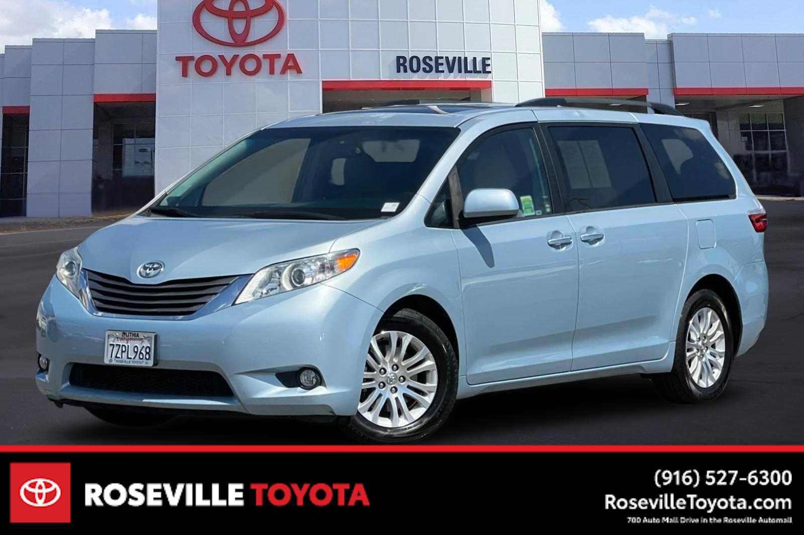 Certified 2017 Toyota Sienna XLE w/ XLE Navigation Package