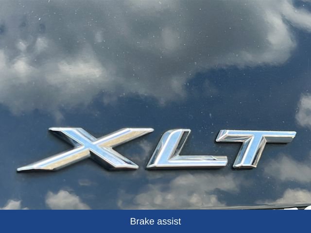 Used 2023 Ford Explorer XLT w/ Equipment Group 202A AWD/4WD image 34