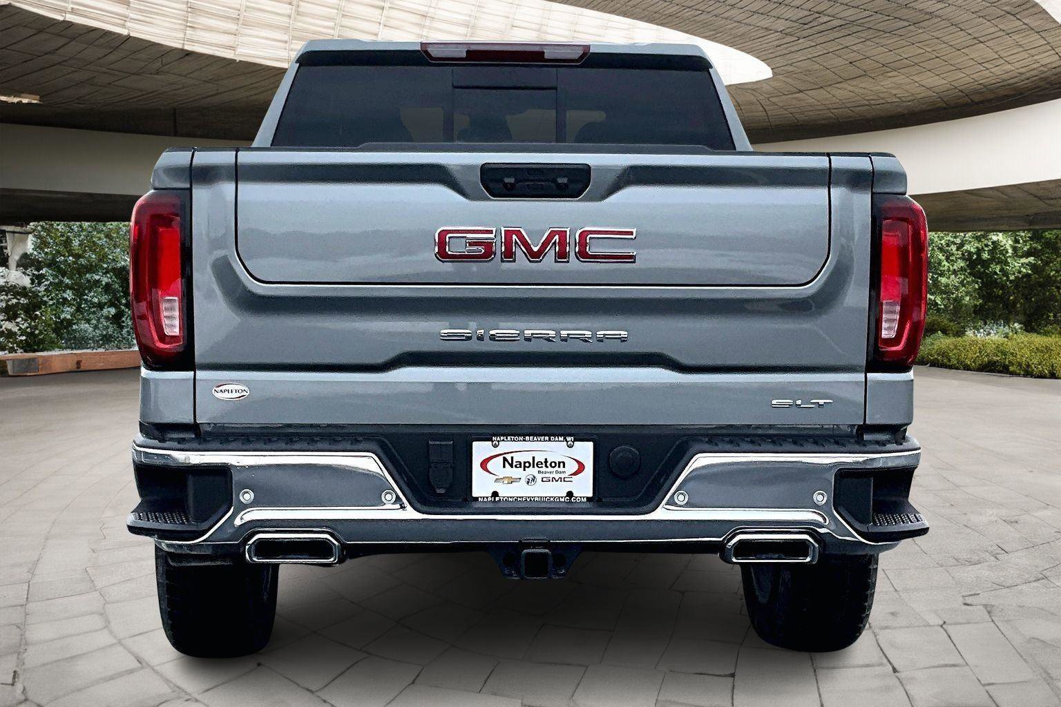 New 2026 GMC Sierra 1500 SLT w/ SLT Premium Plus Package image 4