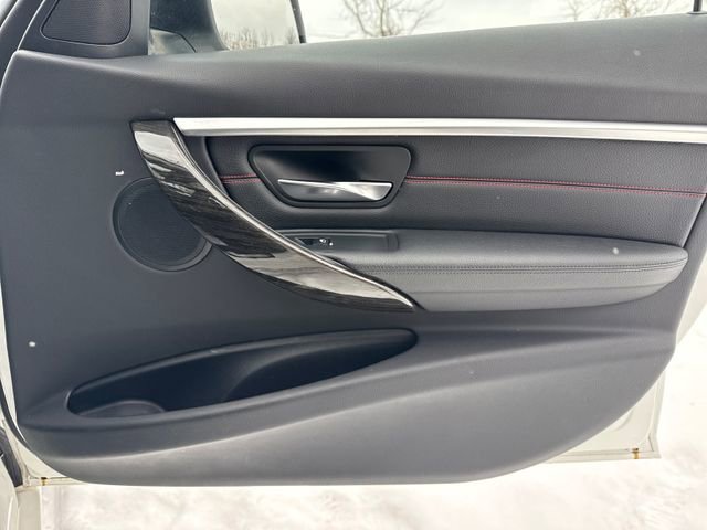 Used 2017 BMW 330i xDrive Sedan image 24