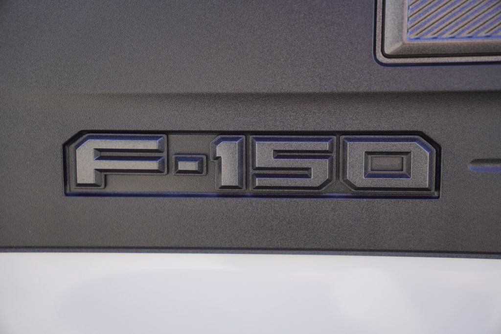 Used 2025 Ford F150 Raptor AWD/4WD image 13