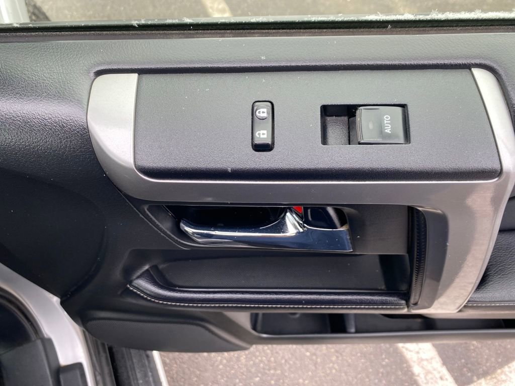 Used 2018 Toyota 4Runner SR5 image 10