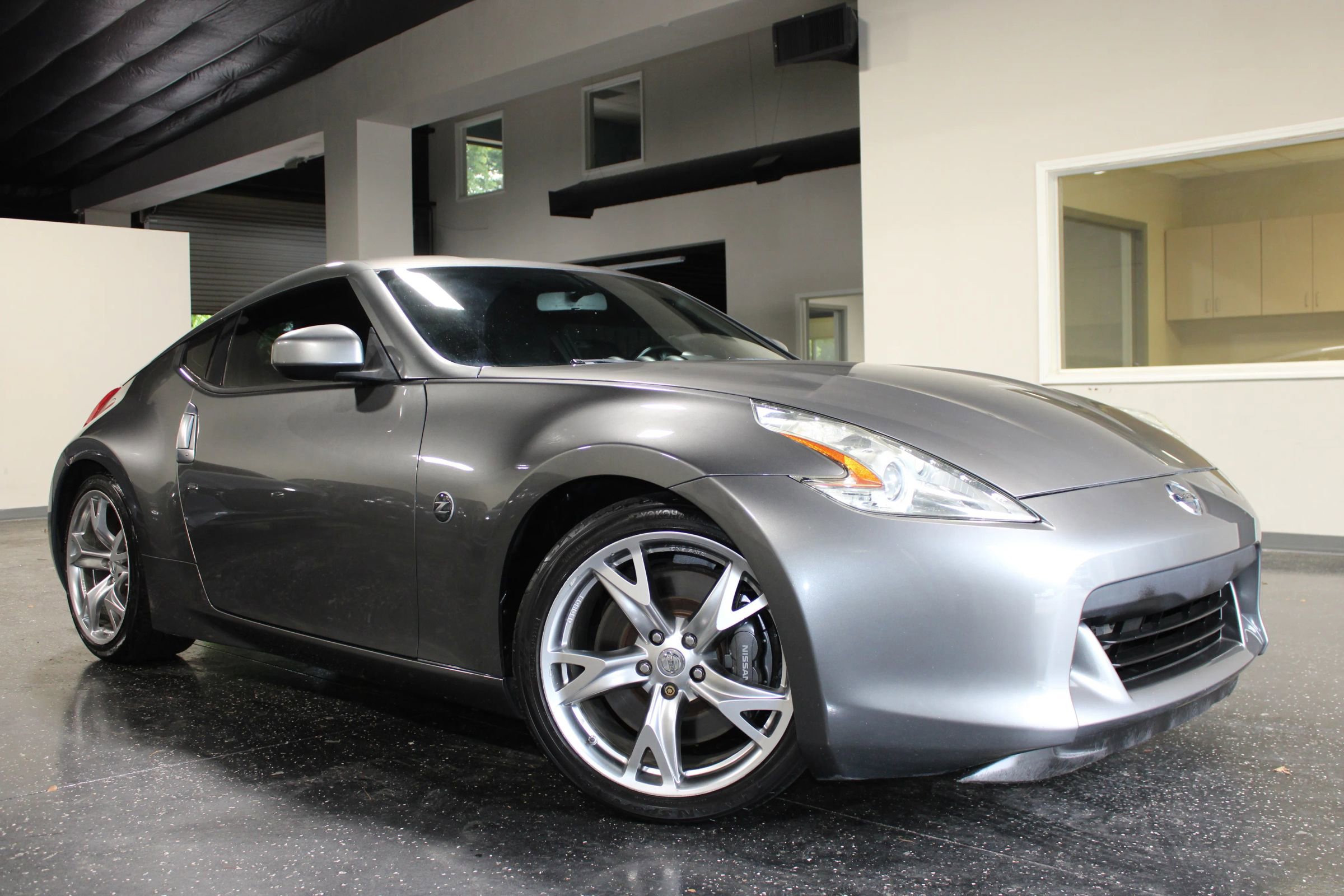 Used 2012 Nissan 370Z Coupe w/ Sport Pkg RWD image 1