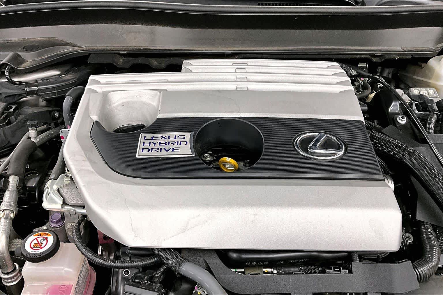 Used 2019 Lexus UX 250h w/ Premium Package AWD/4WD image 31