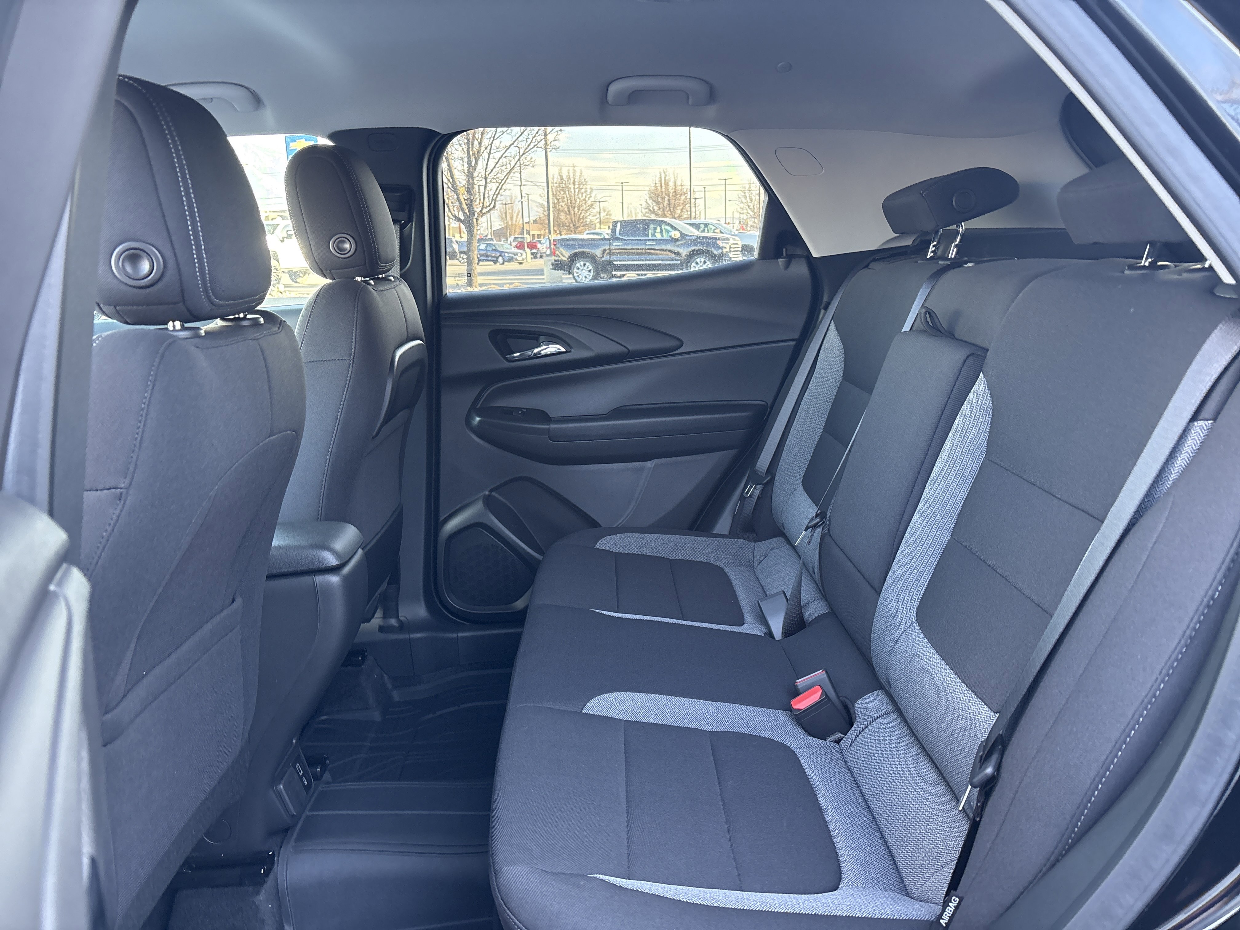 New 2026 Chevrolet TrailBlazer LT w/ Convenience Package AWD/4WD image 23