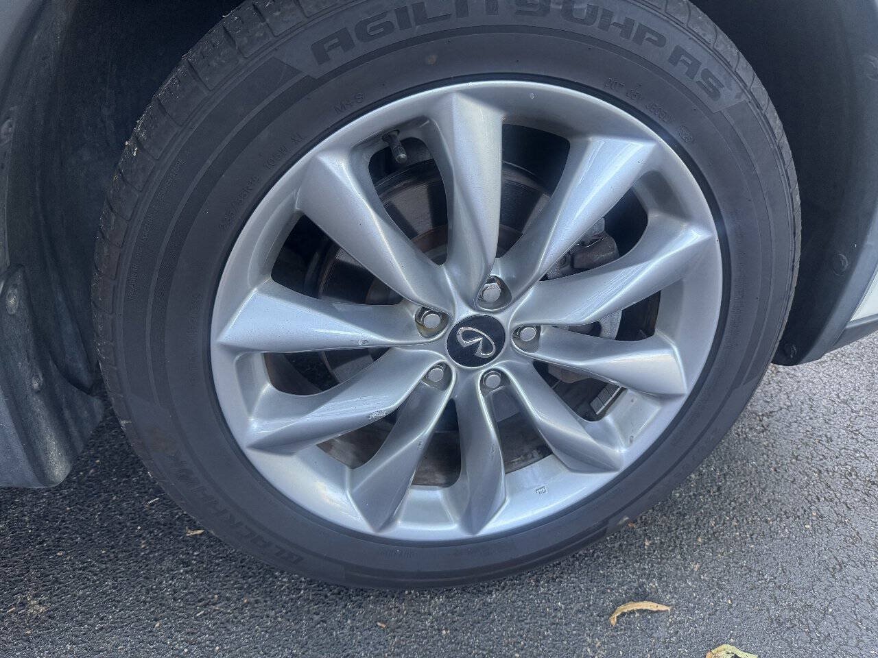 Used 2020 INFINITI QX50 Luxe AWD/4WD image 11