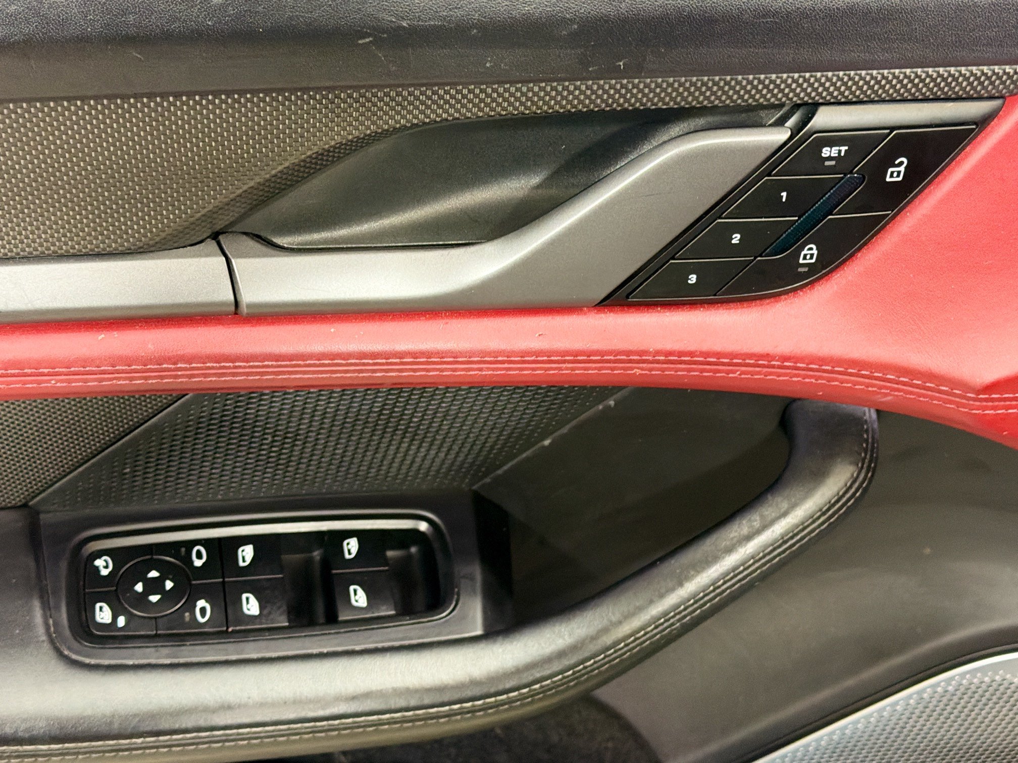 Certified 2022 Porsche Taycan Turbo S AWD/4WD image 23