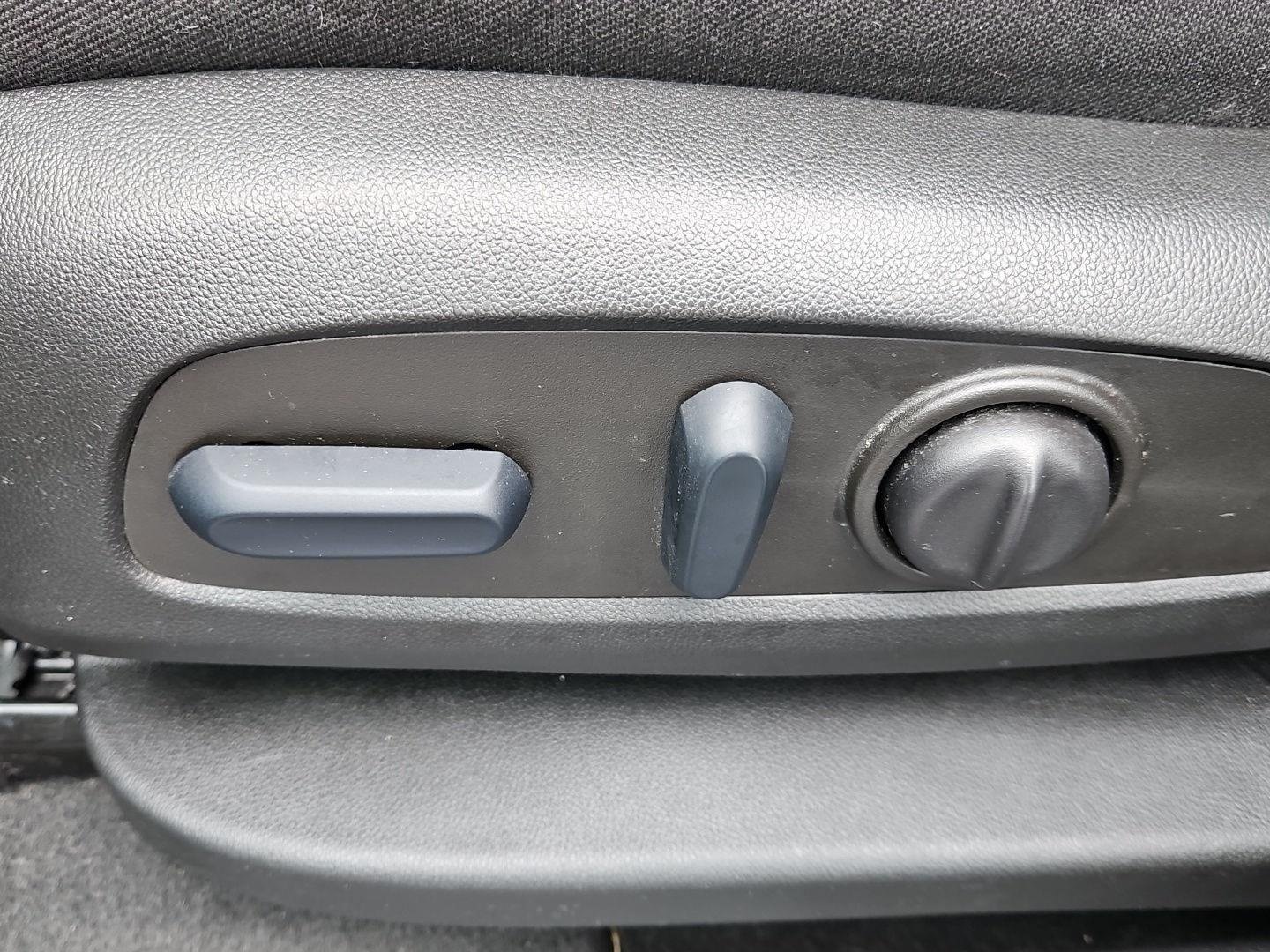 Certified 2022 Chevrolet Equinox LT FWD image 18