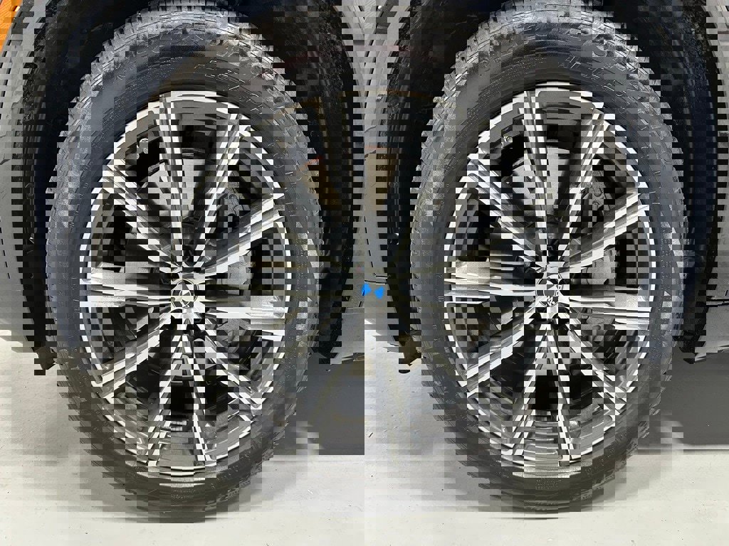 Used 2026 BMW X5 xDrive50e image 62