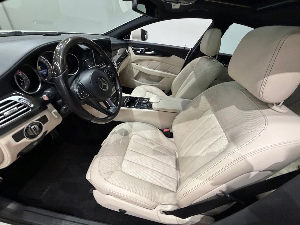 Used 2016 Mercedes-Benz CLS 400 image 24