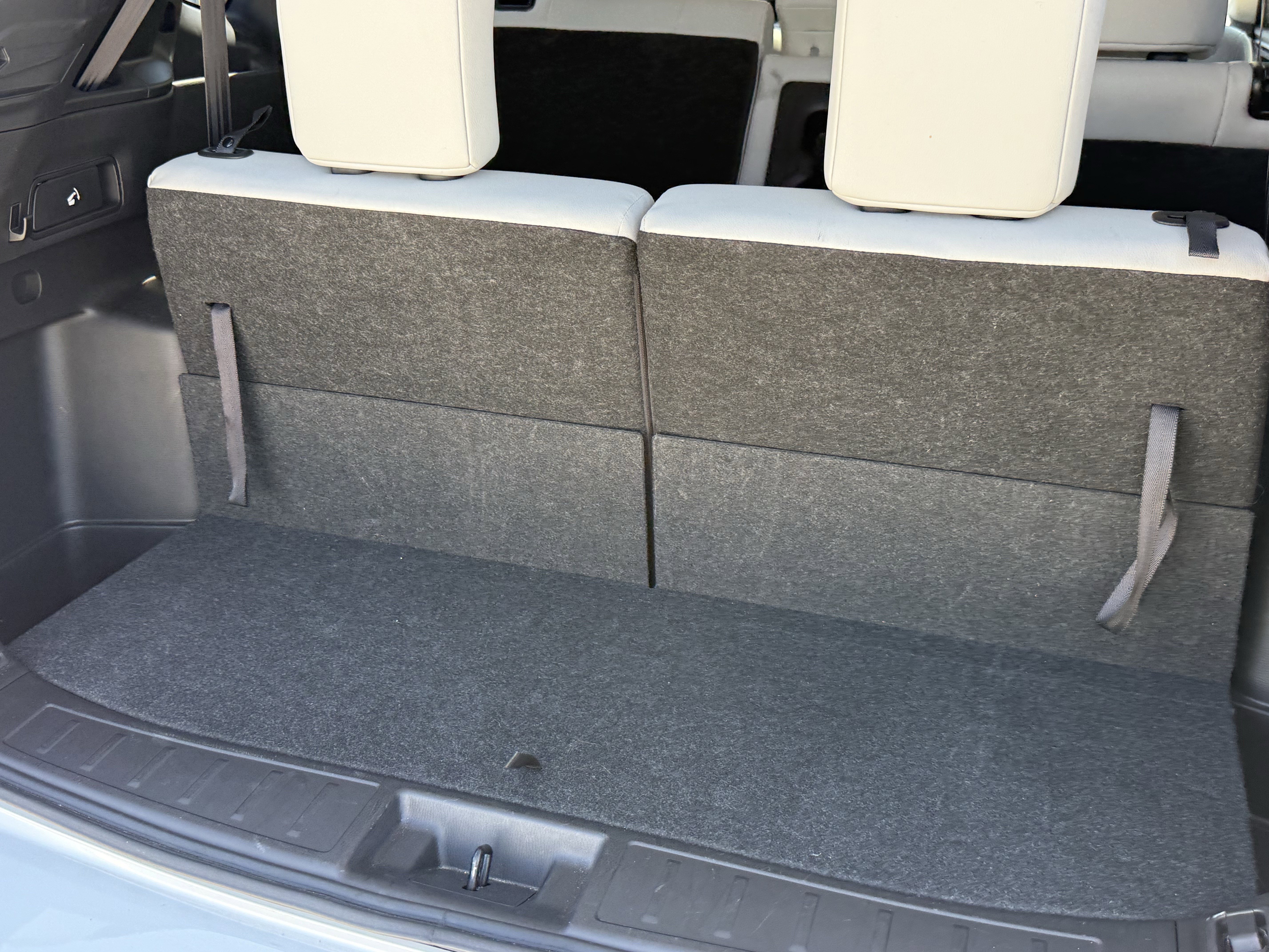 Used 2025 Mitsubishi Outlander SEL image 34