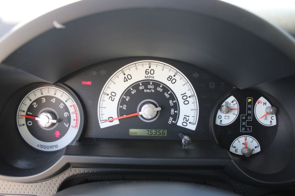 Used 2014 Toyota FJ Cruiser 4WD w/ Convenience Package image 23