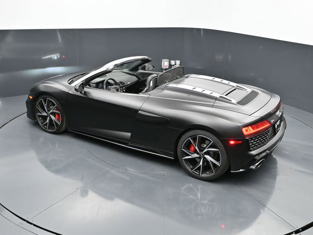 Used 2021 Audi R8 V10 w/ Premium Package image 43