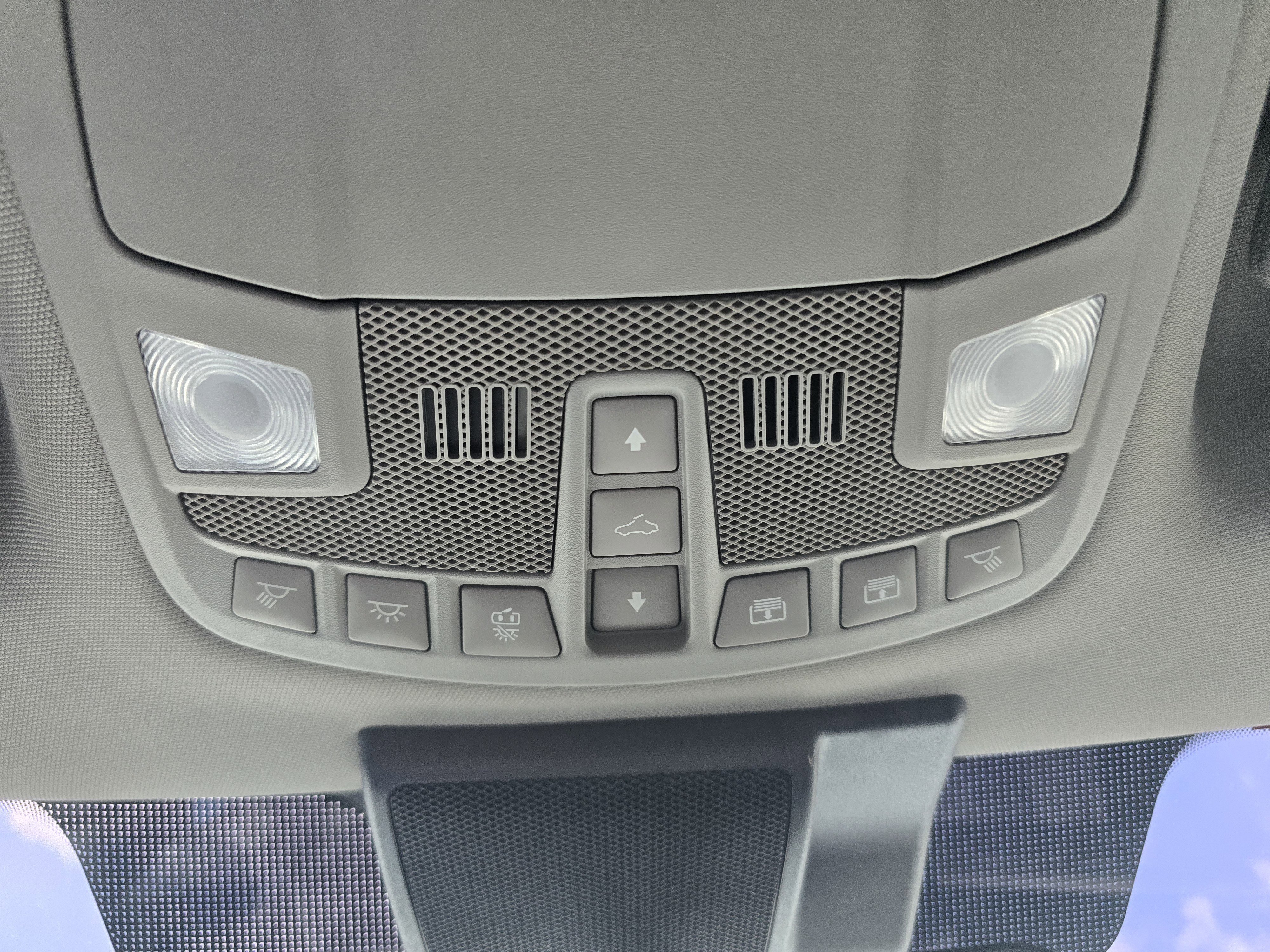 Used 2021 Ford F350 Lariat image 35