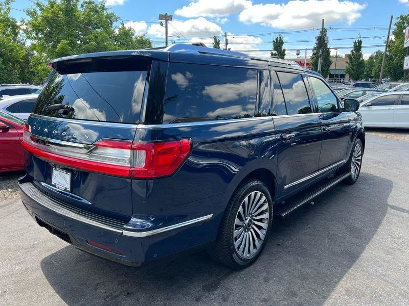 Used 2018 Lincoln Navigator L Reserve w/ Technology Package AWD/4WD image 6