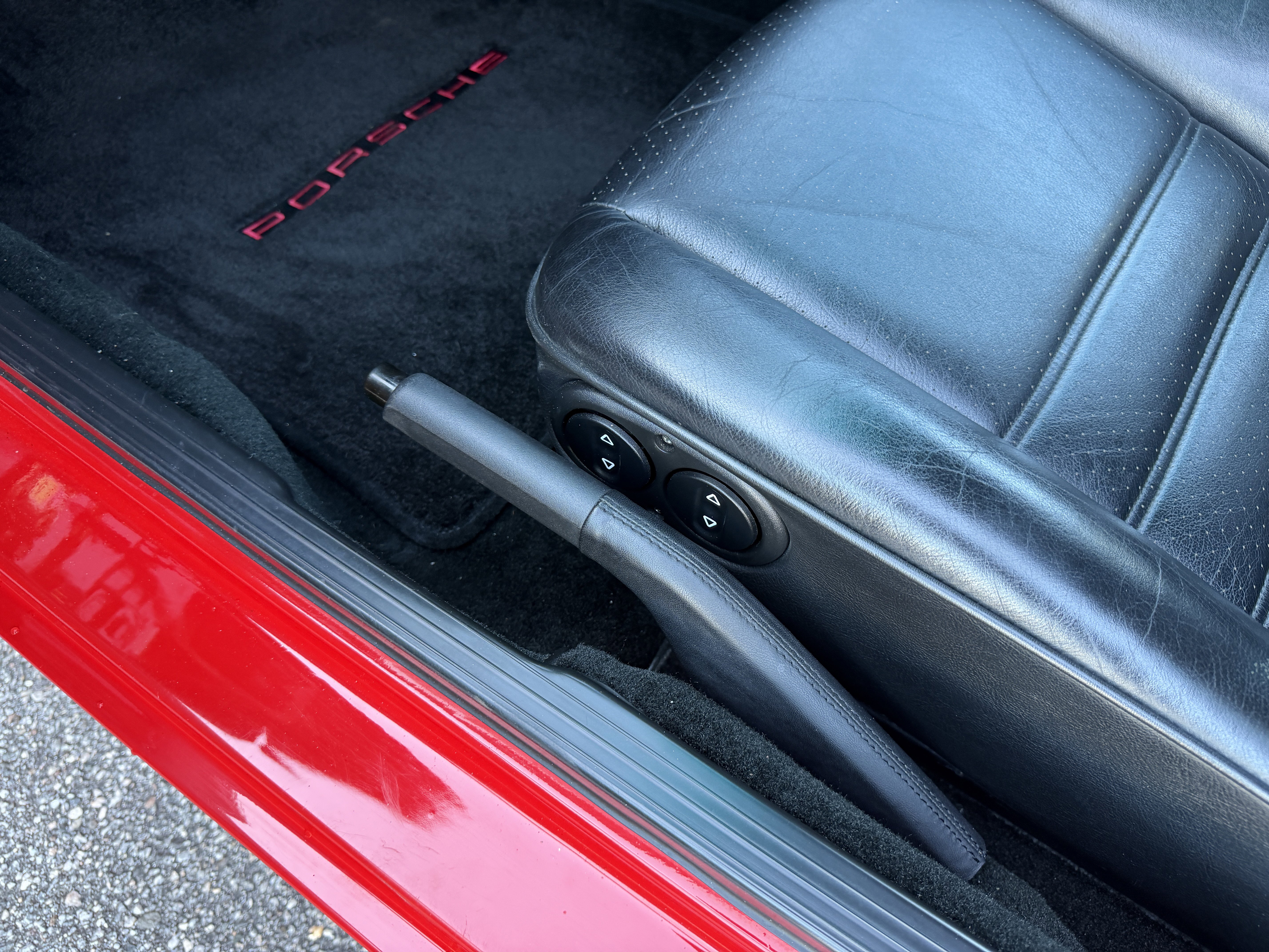 Used 1989 Porsche 944 Coupe image 30