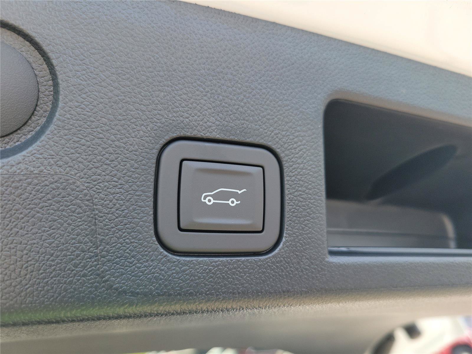 New 2027 GMC Terrain Denali AWD/4WD image 9