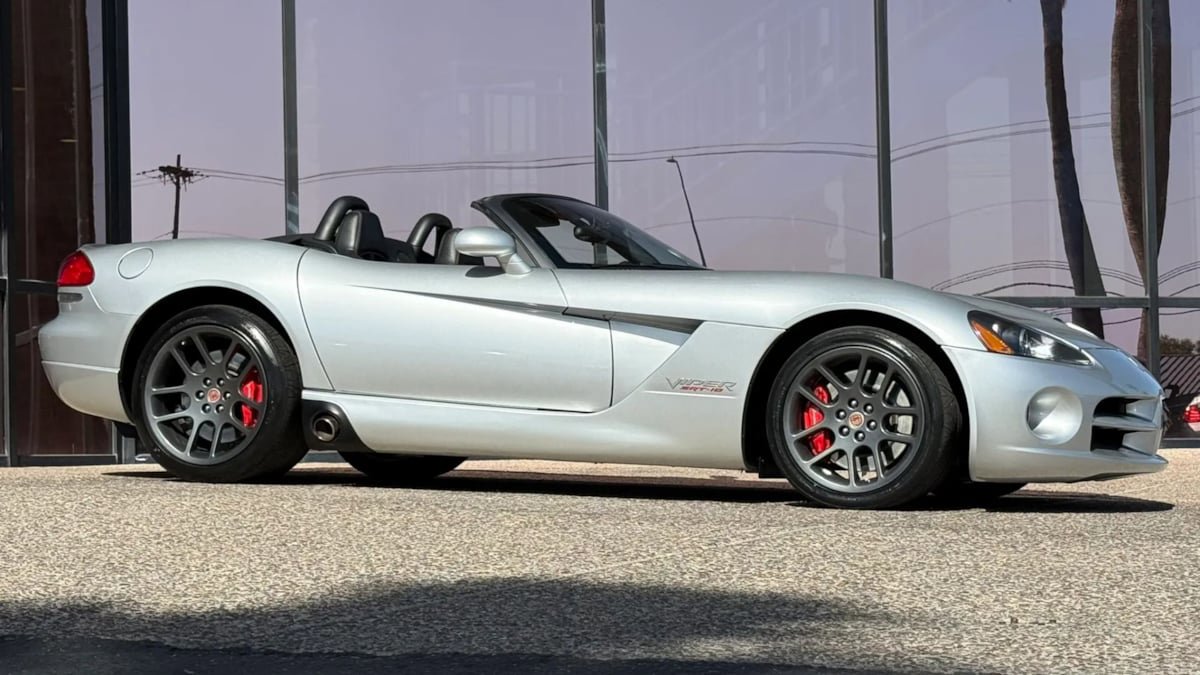 Used 2005 Dodge Viper SRT-10 w/ Mamba Edition Group RWD image 16