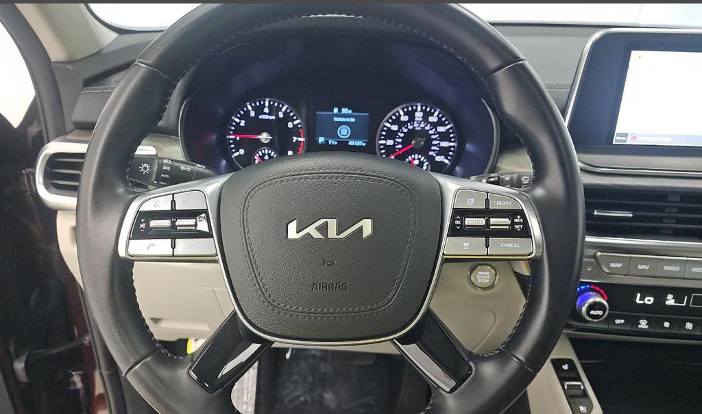 Used 2022 Kia Telluride EX w/ EX Premium Package FWD image 11