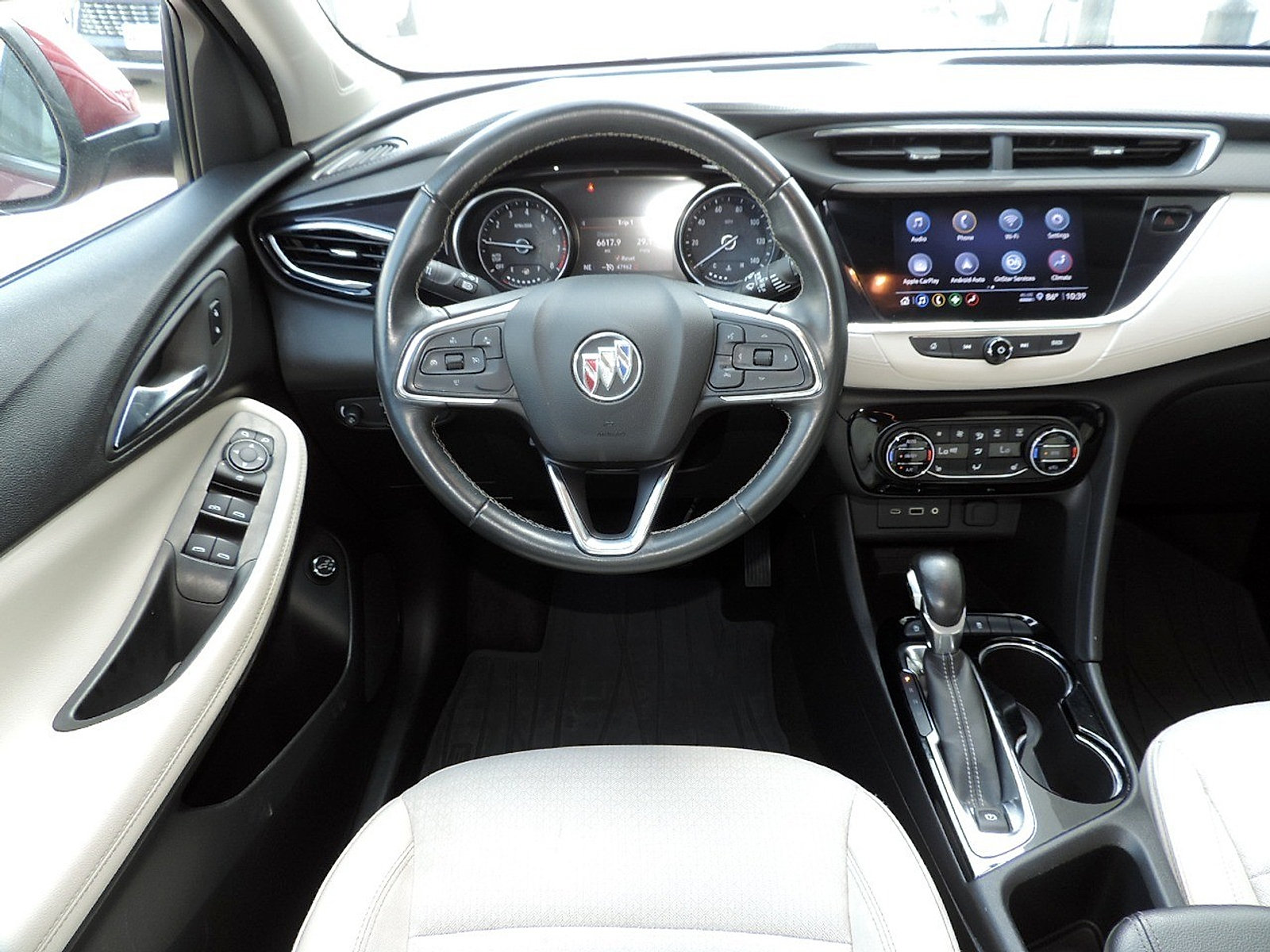 Used 2023 Buick Encore GX Select FWD image 17