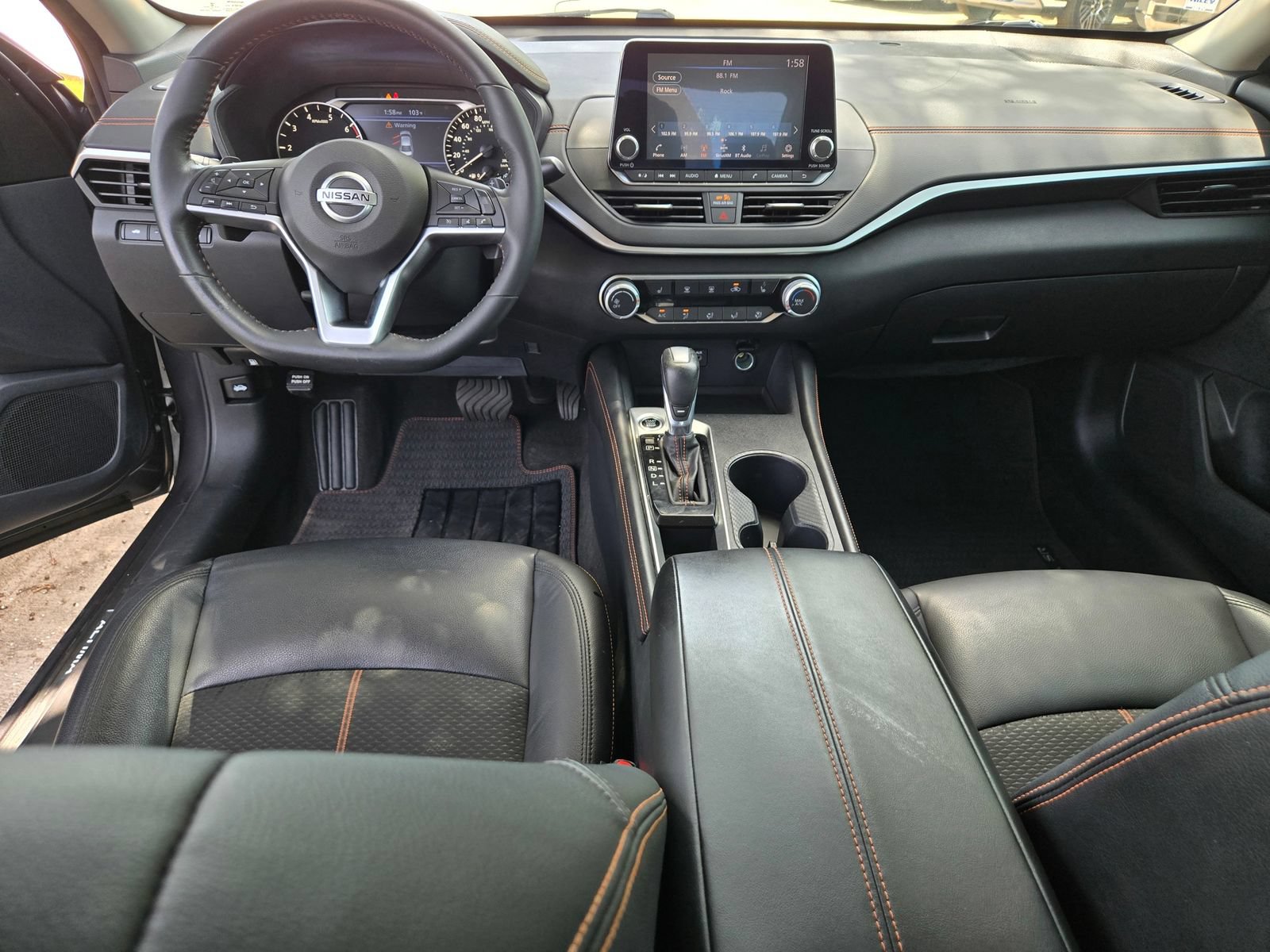 Used 2022 Nissan Altima 2.0 SR FWD image 8
