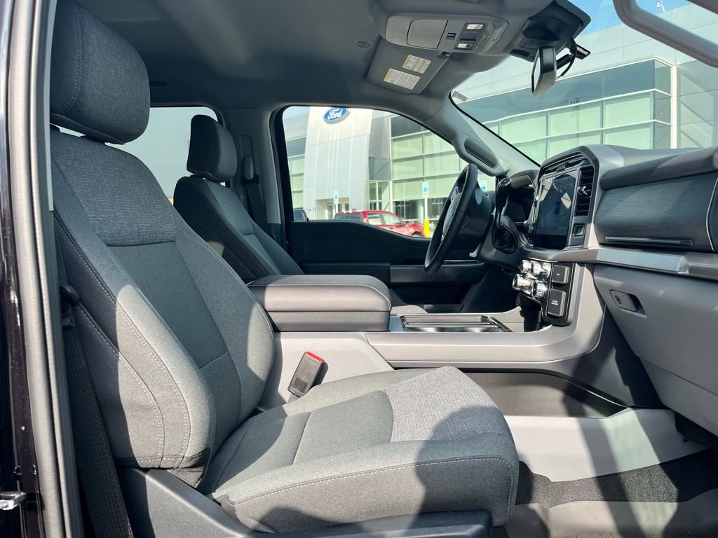 New 2026 Ford F150 XLT w/ Equipment Group 302A MID image 7