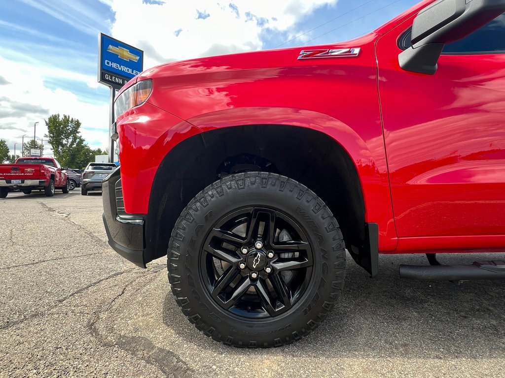 Certified 2022 Chevrolet Silverado 1500 Custom Trail Boss w/ LPO, Dark Essentials Package image 13