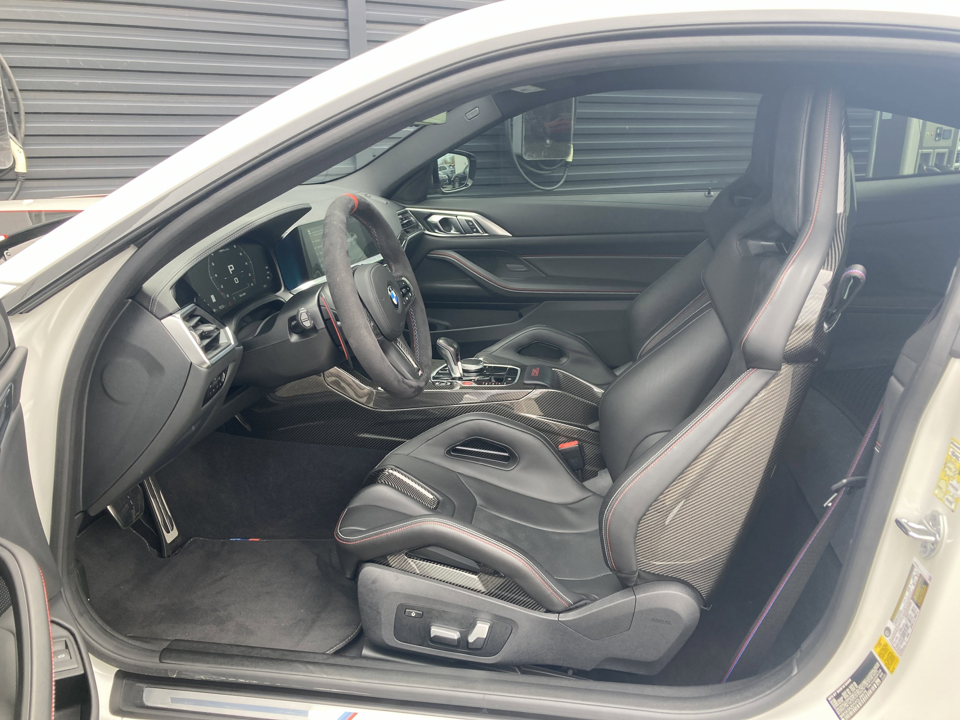 Used 2023 BMW M4 CSL RWD image 5