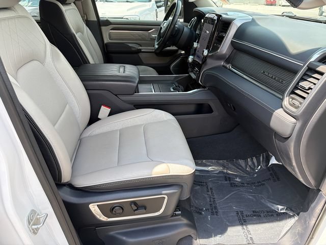 Used 2023 RAM 1500 Limited AWD/4WD image 15