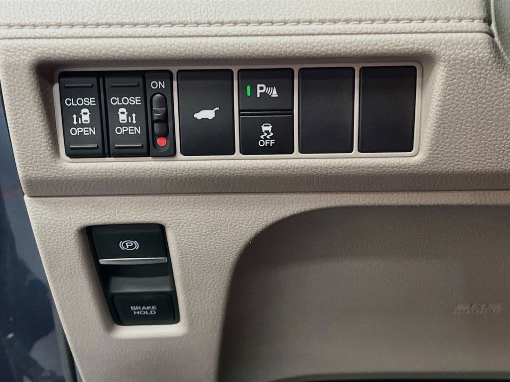 Used 2025 Honda Odyssey Touring image 10