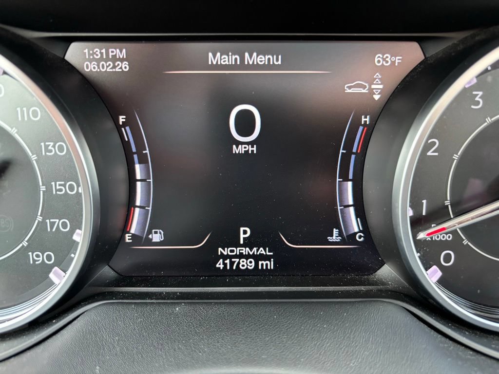 Used 2021 Maserati Levante AWD/4WD image 8