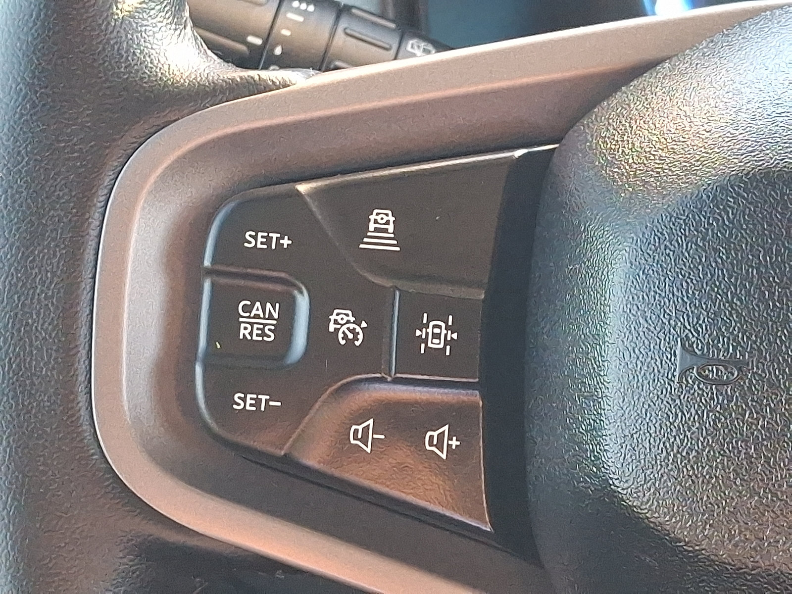 Used 2025 Ford Bronco Badlands AWD/4WD image 21