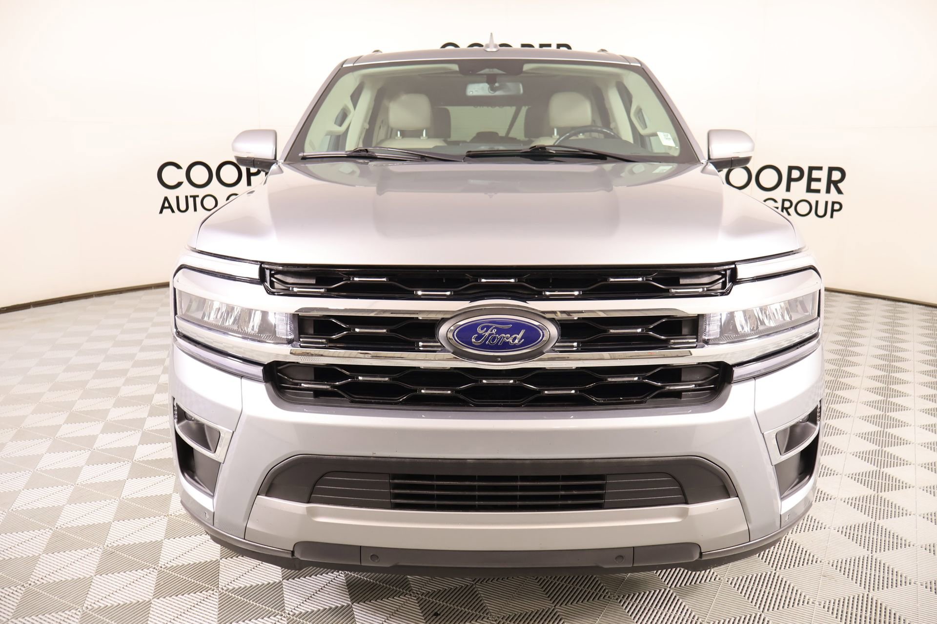 Used 2024 Ford Expedition Max Limited image 10