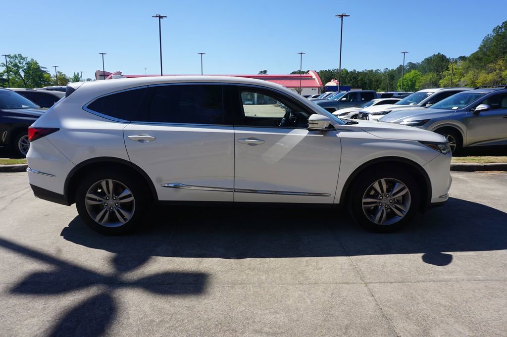 Used 2023 Acura MDX SH-AWD image 24