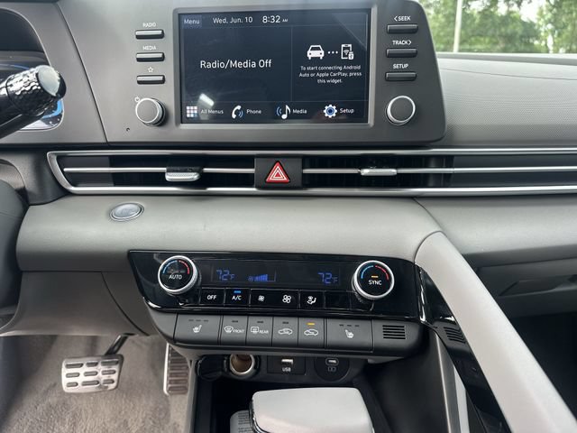 New 2026 Hyundai Elantra SEL Sport Premium FWD image 23