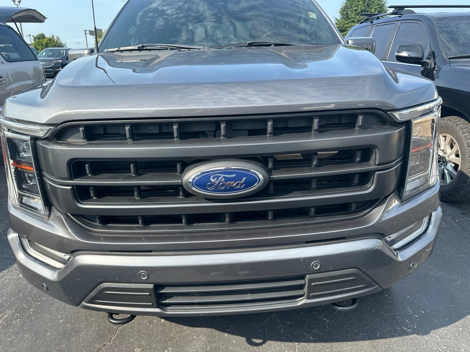 Used 2022 Ford F150 Lariat w/ Equipment Group 502A High AWD/4WD image 2