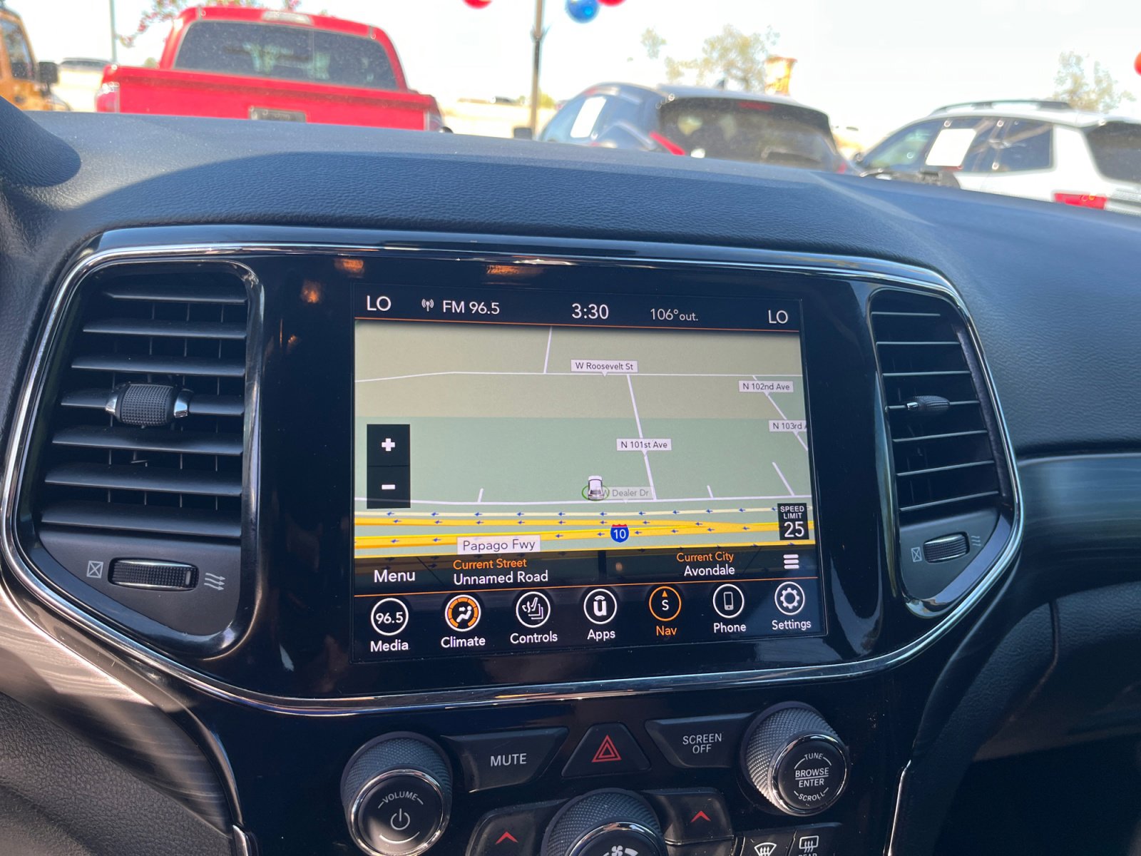 Used 2021 Jeep Grand Cherokee Laredo X image 22