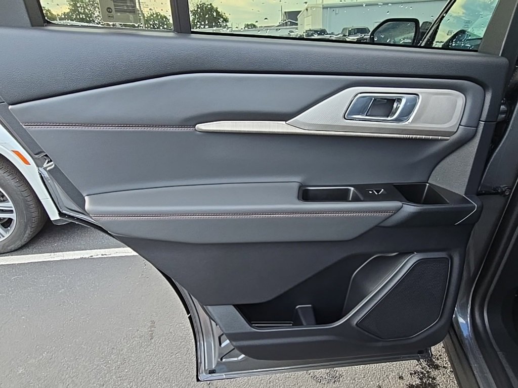 New 2026 Ford Explorer Active image 36