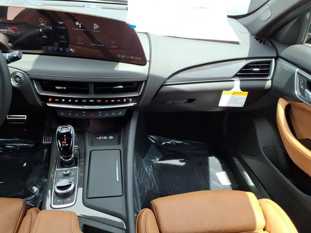 New 2026 Cadillac CT5 Sport w/ Platinum Package AWD/4WD image 18