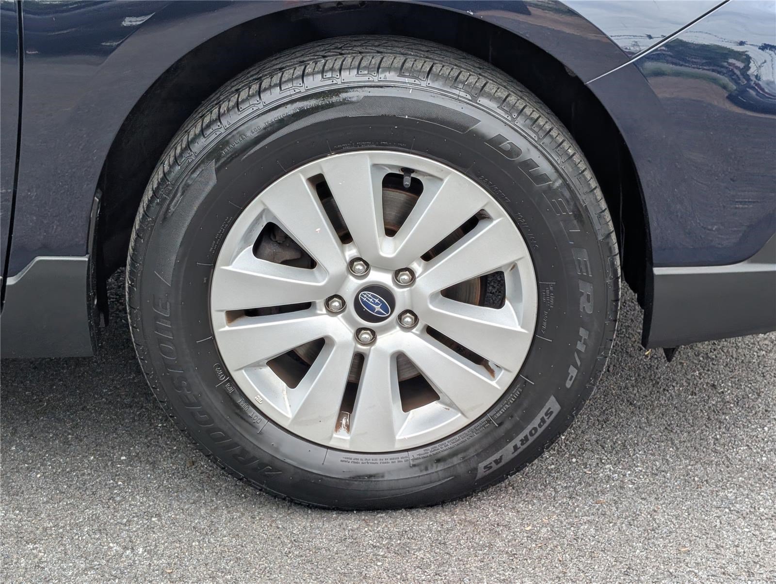 Used 2018 Subaru Outback 2.5i Premium AWD/4WD image 7