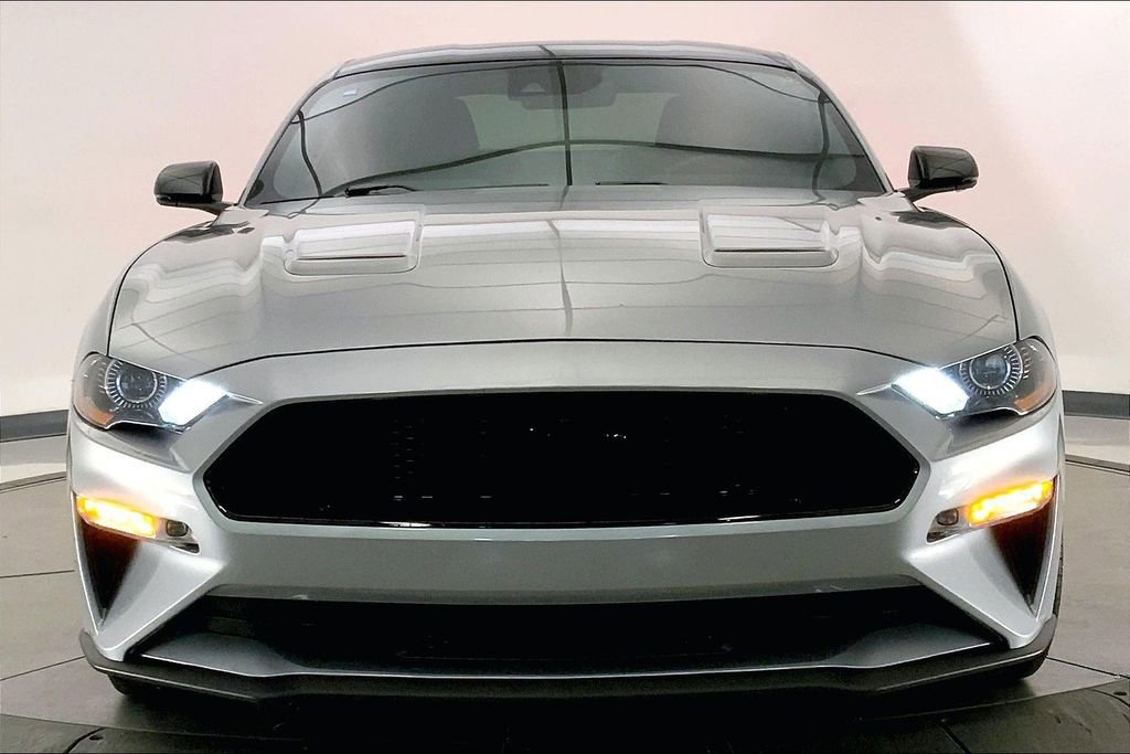 Used 2021 Ford Mustang GT Premium w/ Equipment Group 401A image 2