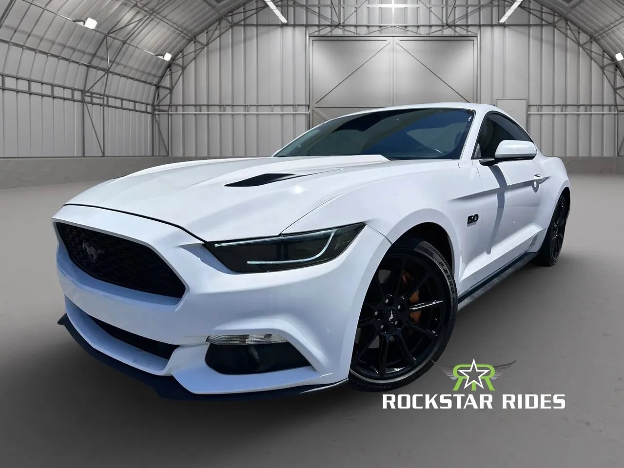 Used 2016 Ford Mustang GT w/ Black Accent Package RWD image 8