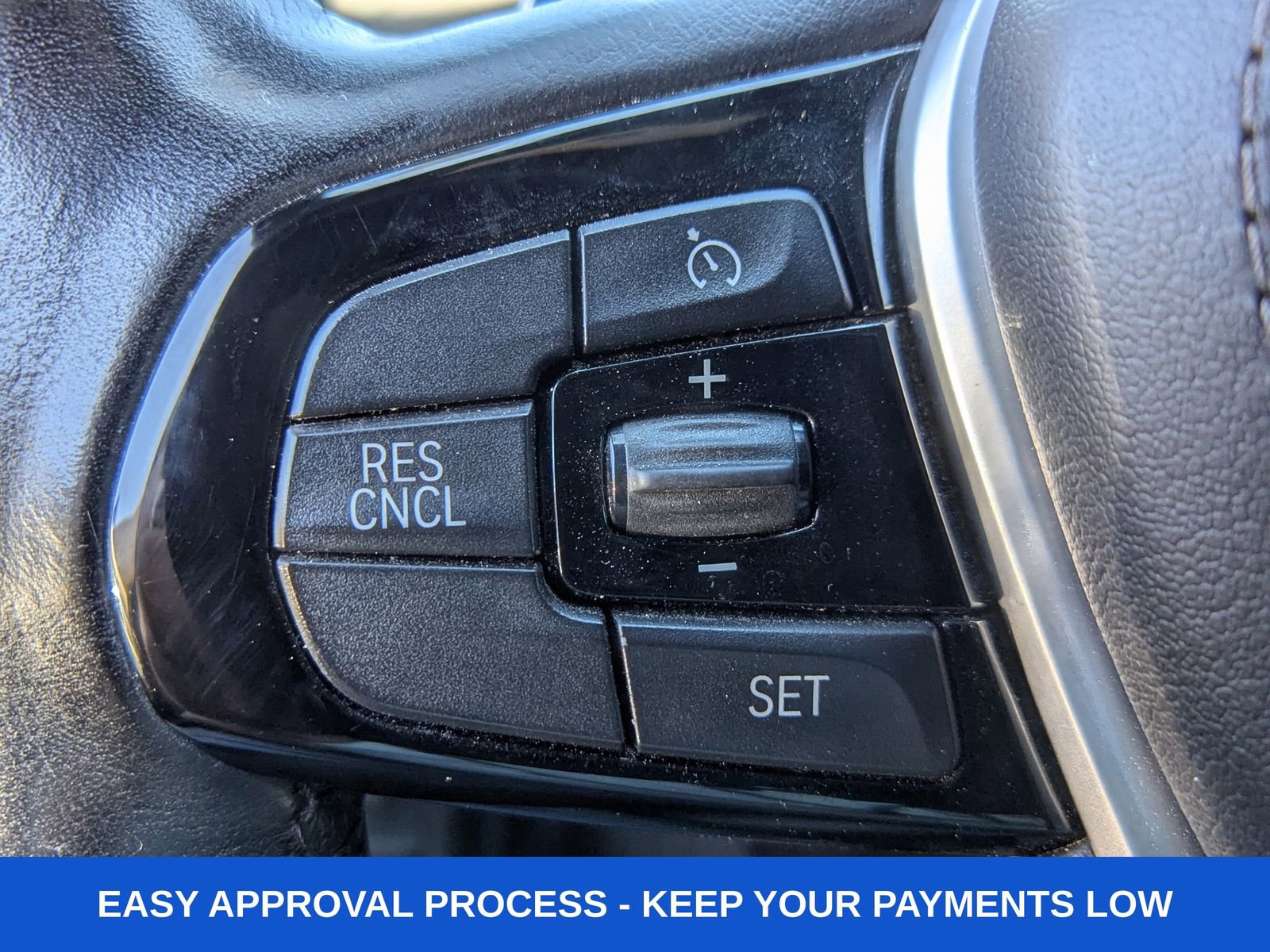 Used 2018 BMW 530e xDrive w/ Premium Package 2 image 38