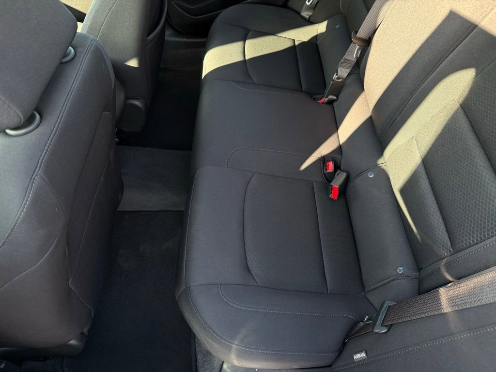 Used 2025 Chevrolet Malibu RS image 12